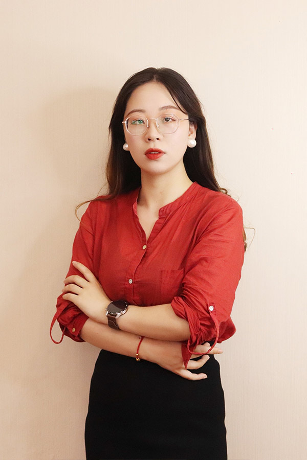 彬县张治华 本科学历，毕业于陕西师范大学