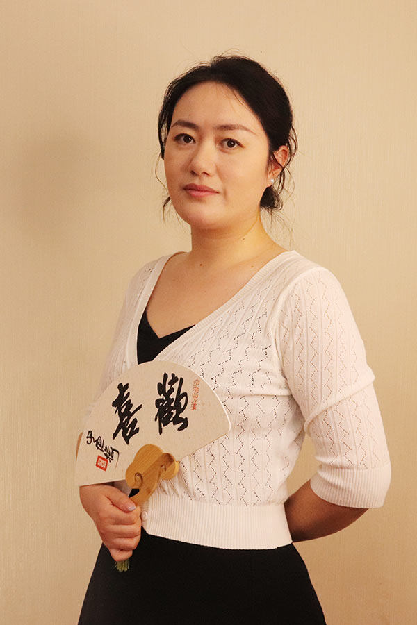 彬县石亚利 研究生学历,毕业于陕西师范大学